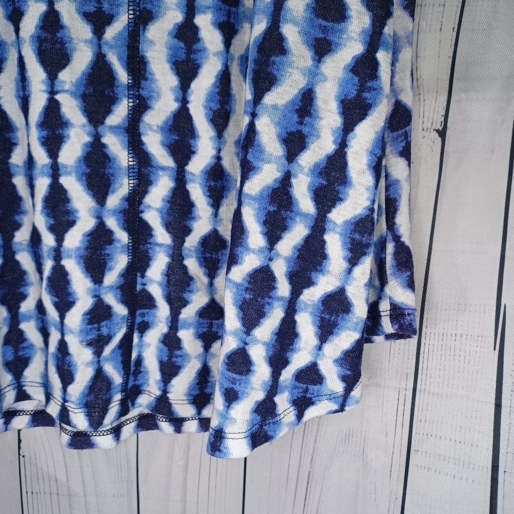 Athleta Blue and White Sleeveless Top - Picture 10 of 12
